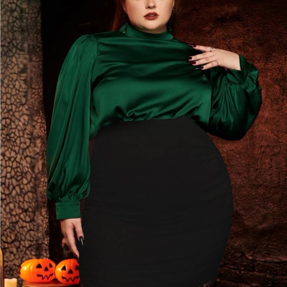 Dark green with shine blouse size 24/26 Mock Neck Lantern Sleeve Top new